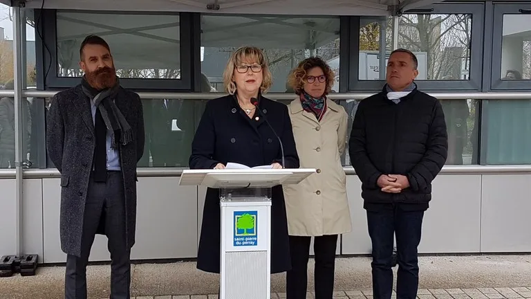 Inauguration de la maison médicale Catherine Aliquot-Vialat, Maison médicale, St Pierre du Perray