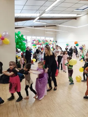 Bal masqué des enfants - 07 mars 2020 Catherine Aliquot-Vialat, Bal costumé des enfants, 07 mars 2020, St Pierre du Perra
