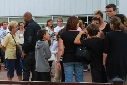 St Pierre du Perray manifestation du 16 sept 2011