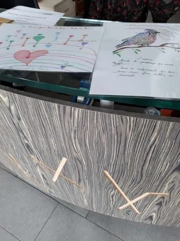 Dessins d'enfants pour la masion de retraite du Cédre bleu Catherine Aliquot-Vialat, dessins d'enfants pour la masion de retraite du Cédre bleu, St Pierre du Perray